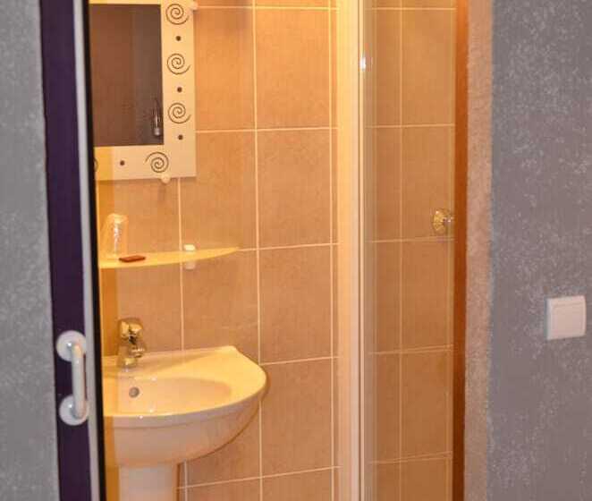 Номер Стандарт Индивидуальный, Hôtel Au Fil De L Eau