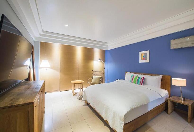 اتاق استاندارد, Soho Hotel Airport