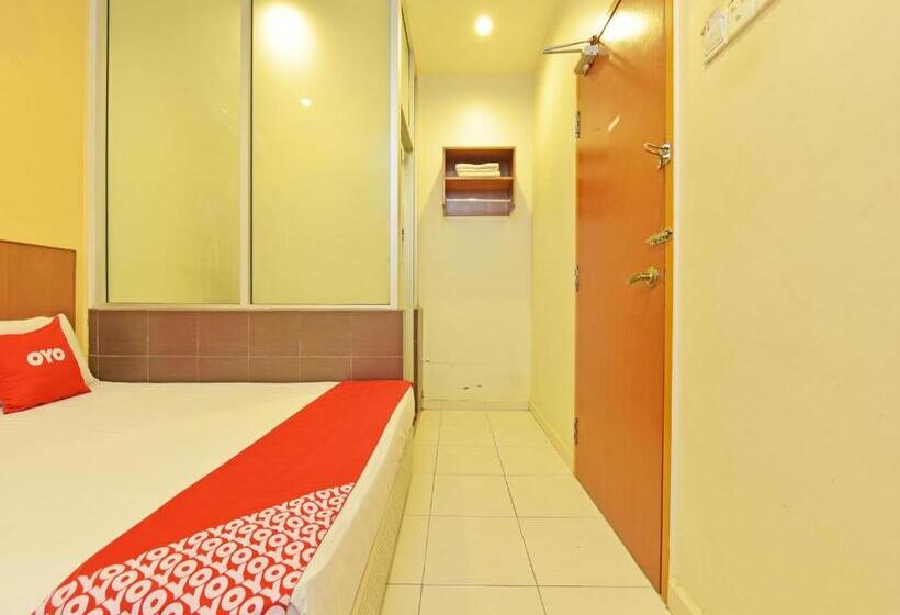 سوییت سوپریور, Oyo 582 Hotel Walk Inn