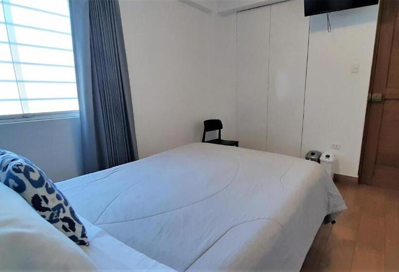 Номер Deluxe, Majhu Hostal