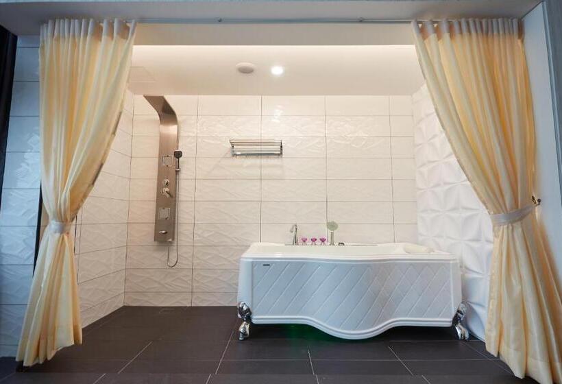 Номер Стандарт с Гидромассажем, Dream Luxury