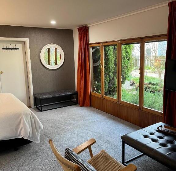 Номер Deluxe, Shy Cottage And Studio