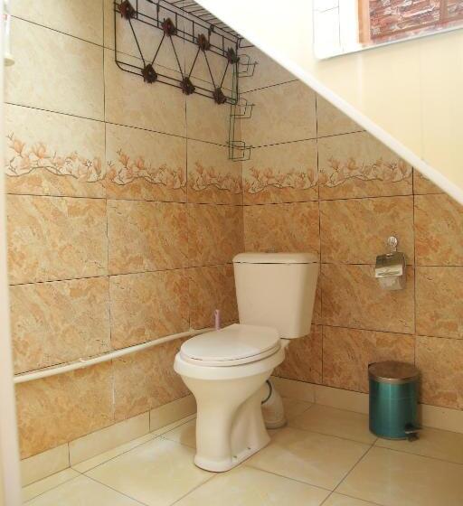 غرفة كلاسيكية ثلاثية, Hostel Gulsara