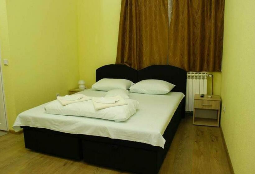 اتاق استاندارد, Motel Magistrala
