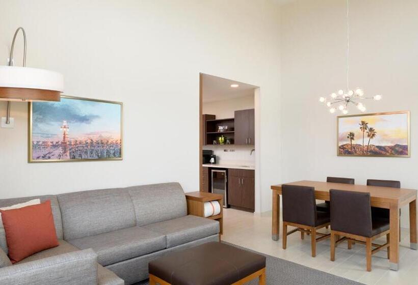 带大床的套房, Hyatt Place Pasadena