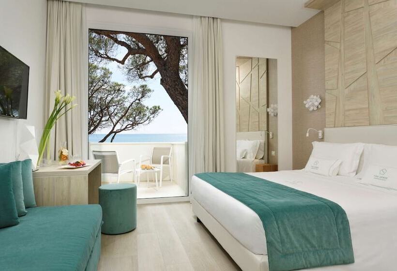 Номер Superior Вид на Море, The Sense Experience Resort
