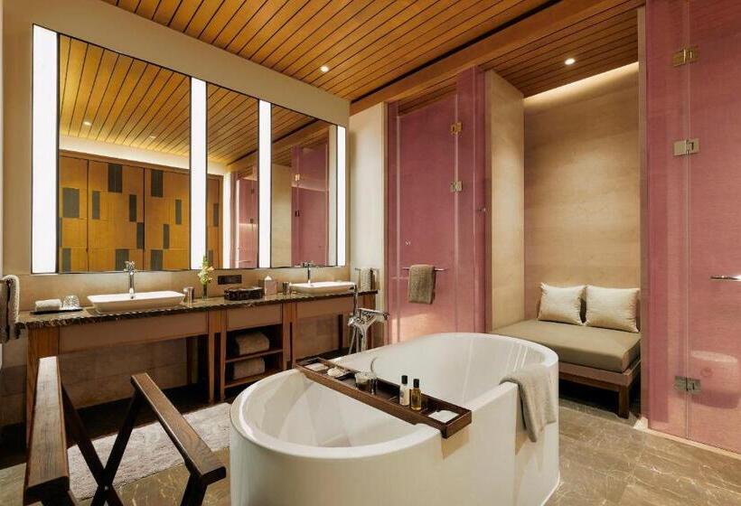 Стандартный Номер Кровать Кинг, Capella Tufu Bay, Hainan