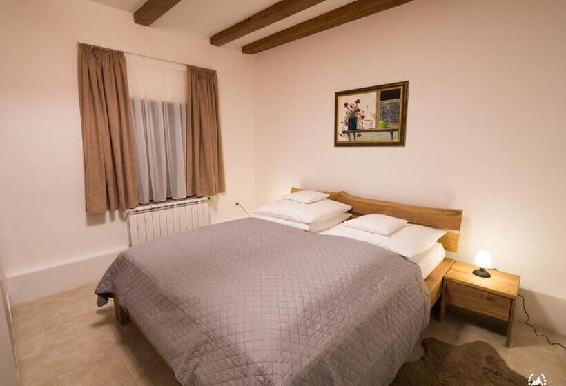 اتاق لوکس چهار تخته, Bergkranc Hotel & Resort