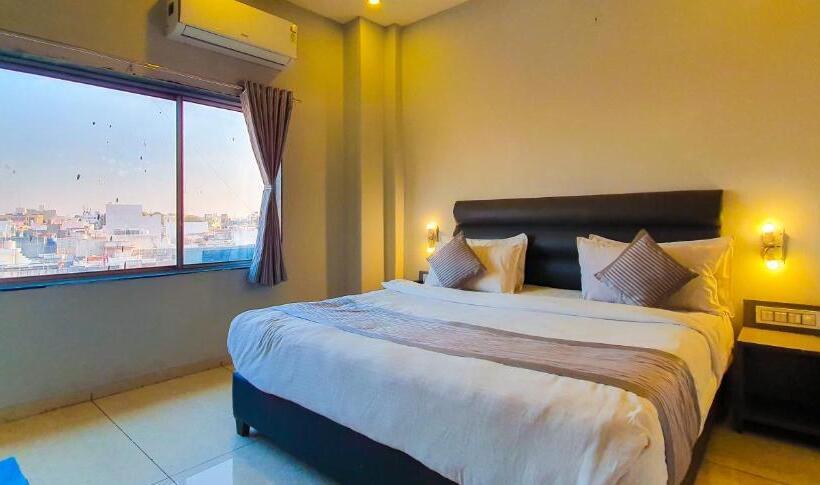 Quarto Estandar, Nova Hotel New Crossroad