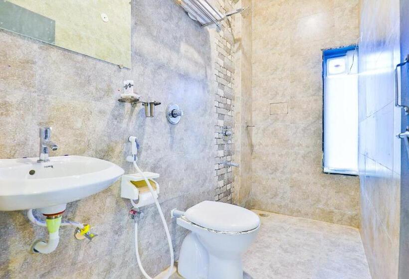 Quarto Superior, Nova Hotel New Crossroad