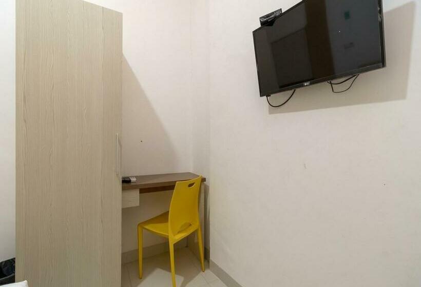 스탠다드 룸, Reddoorz At Tara Homestay Palembang