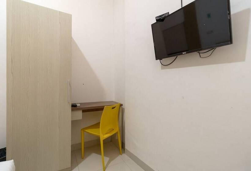 스탠다드 룸, Reddoorz At Tara Homestay Palembang
