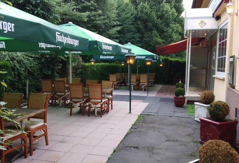 Номер Стандарт, Restaurant Babylon