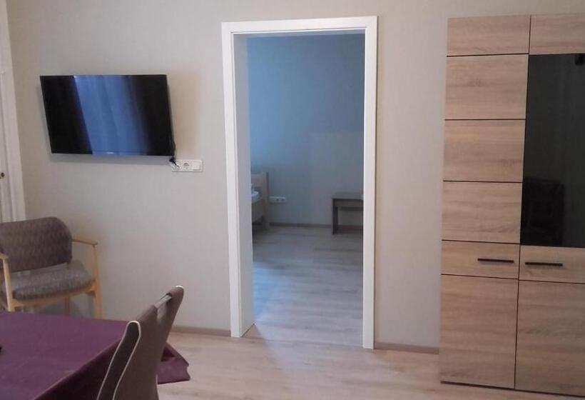 Апартаменты 2 Спальни, Pension Freizeitzentrum Sambachshof