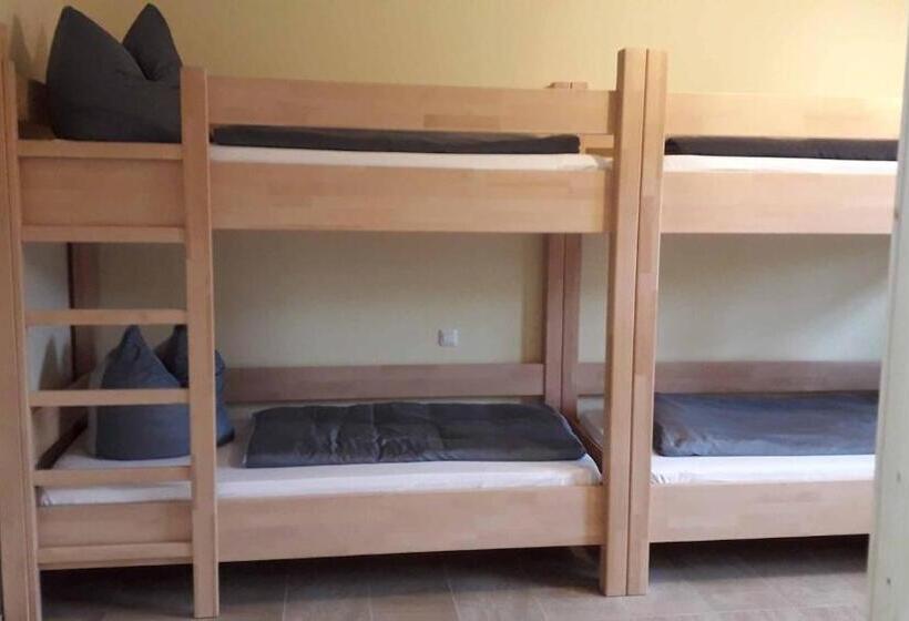 Бунгало Стандарт 2 Спальни, Pension Freizeitzentrum Sambachshof