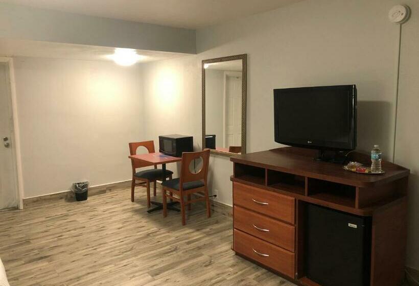 חדר דלוקס, Bay Breeze Inn Bradenton Downtown