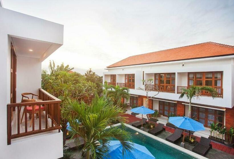 Студио Стандарт Вид на Бассейн, Sahadewa Suites Residence