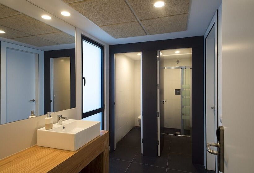 Семейный Номер, Plea Beach House   Hostel