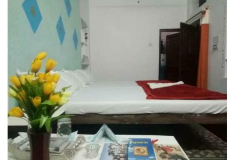 经济房, Well Furnished Rooms In Pushkar