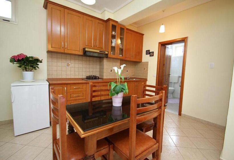 Апартаменты 1 Спальня с Балконом, Apartments Athina Orikum