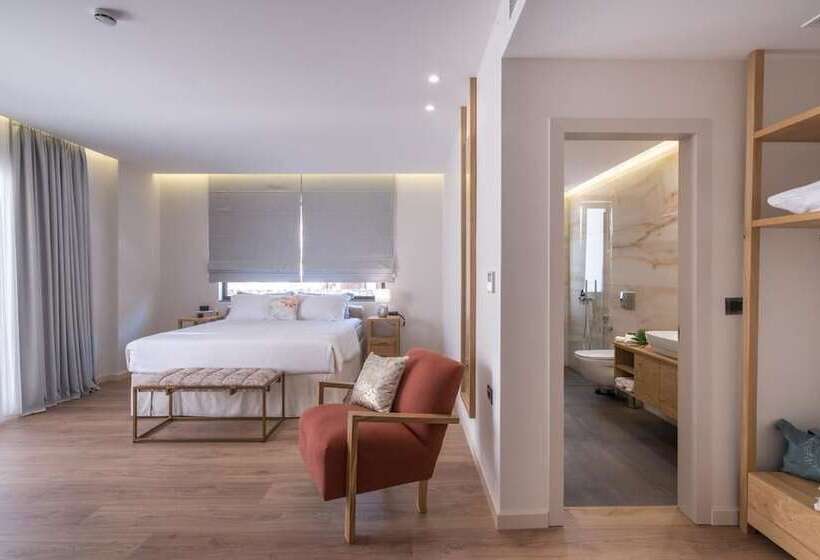 オーシャンビューデラックススイート, Glow Boutique Hotel & Suites