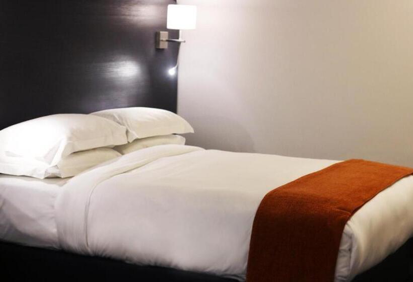 Хижина, Onomo Hotel Waterfront
