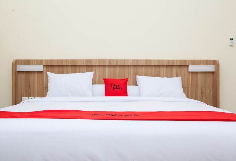 Номер Economy, Reddoorz Plus Near Pasundan University