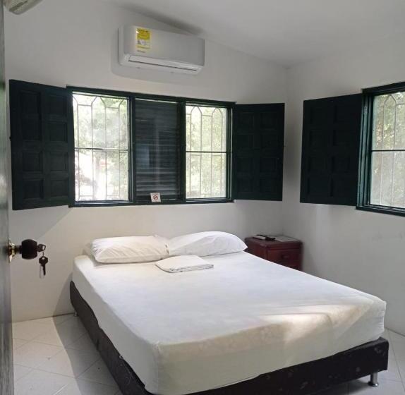 Номер Стандарт, Las Cabanas De Pino Hostel