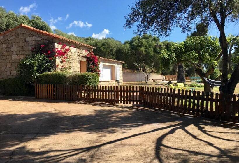 Дом 2 Спальни, Bungalows Filippi