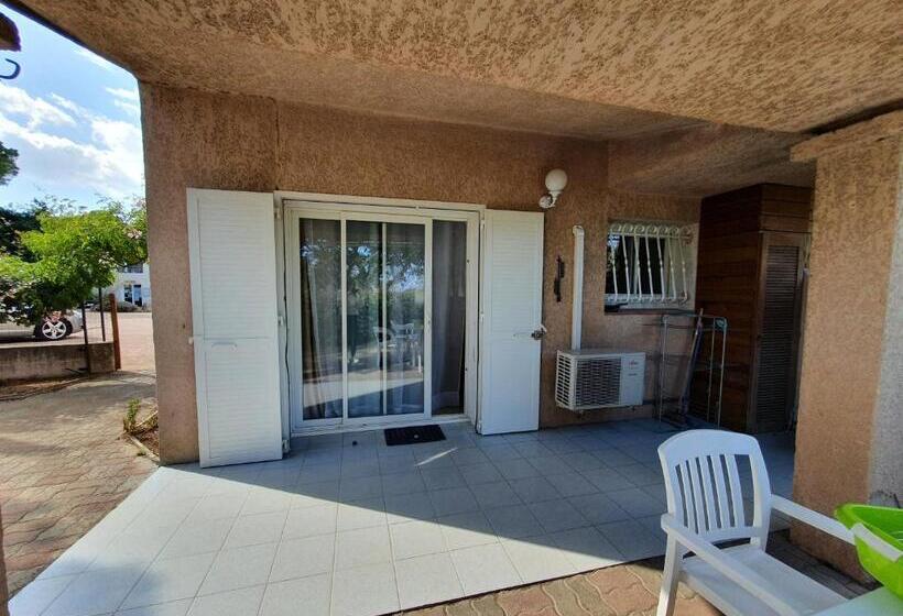 Апартаменты 2 Спальни, Bungalows Filippi