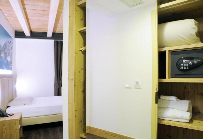 Номер Basic, Touring Hotel & Spa