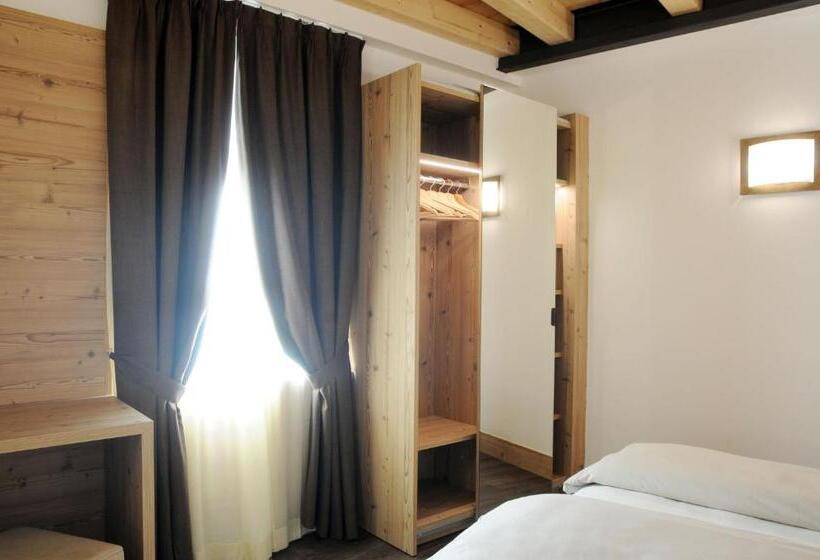 Номер Стандарт, Touring Hotel & Spa