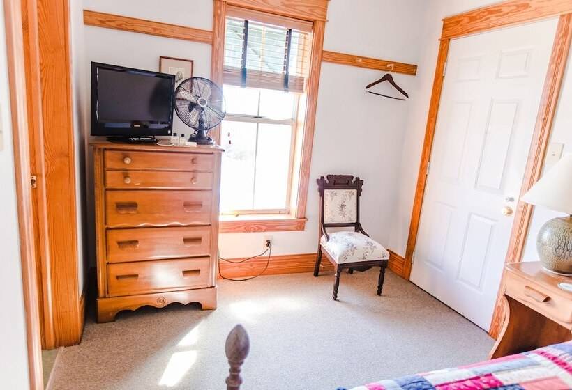 Family Suite, Roanoke Island Inn