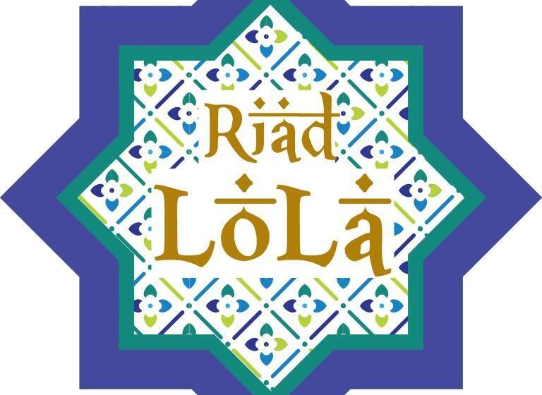 اتاق خانوادگی, Riad Lola