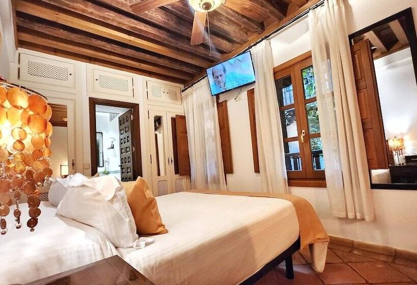 اتاق لوکس, Entre Dos Aguas Hotel Boutique