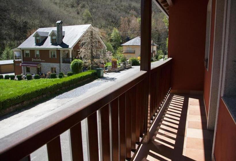 Дом 4 Спальни, Hostal El Recanto