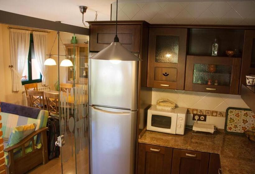 Дом 4 Спальни, Hostal El Recanto