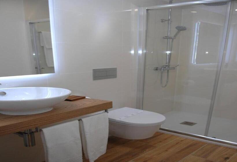 اتاق استاندارد سه نفره, Marina Charming House