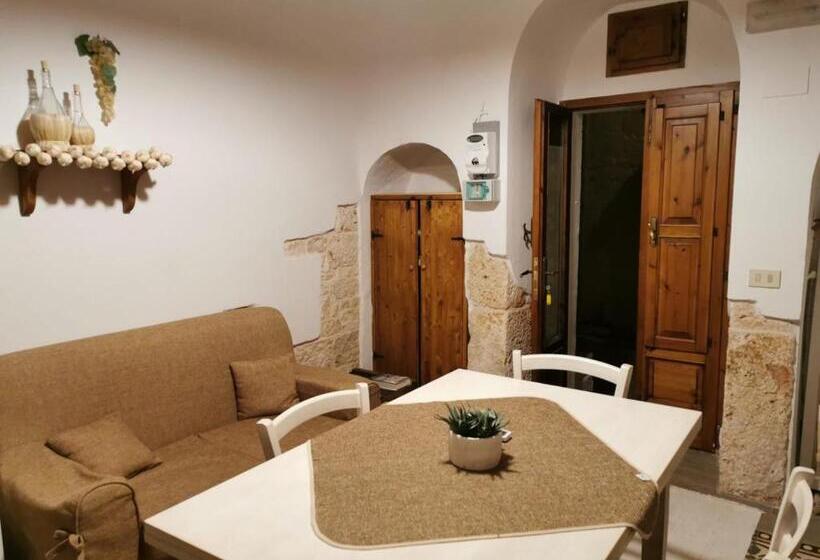 Номер Стандарт Трехместный, Trulli Antichi Mestieri   Widespread Trulli In The Historic Center