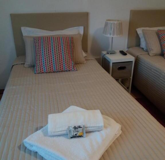 اتاق استاندارد, Guest House Guerra Junqueiro