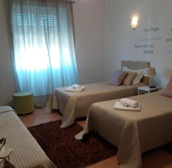 اتاق استاندارد سه نفره, Guest House Guerra Junqueiro