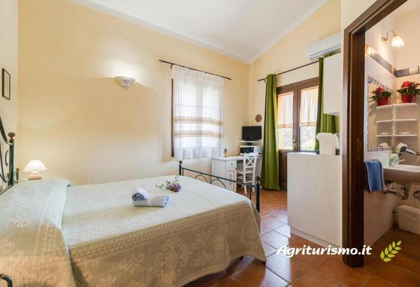 Студио Стандарт с Террасой, Agriturismo Campesi Casale Tra Le Vigne