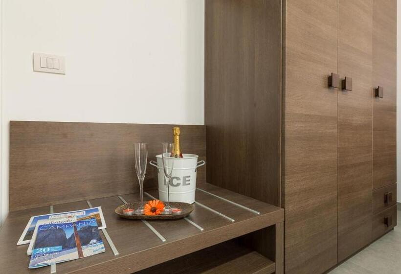 سوییت خانوادگی, Miamò Exclusive Rooms