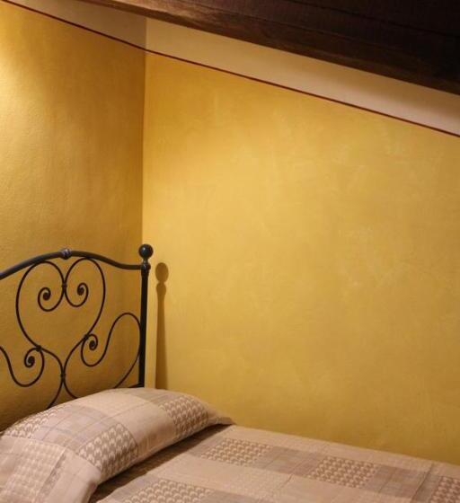 Семейный Номер, Agriturismo Casale La Palombara