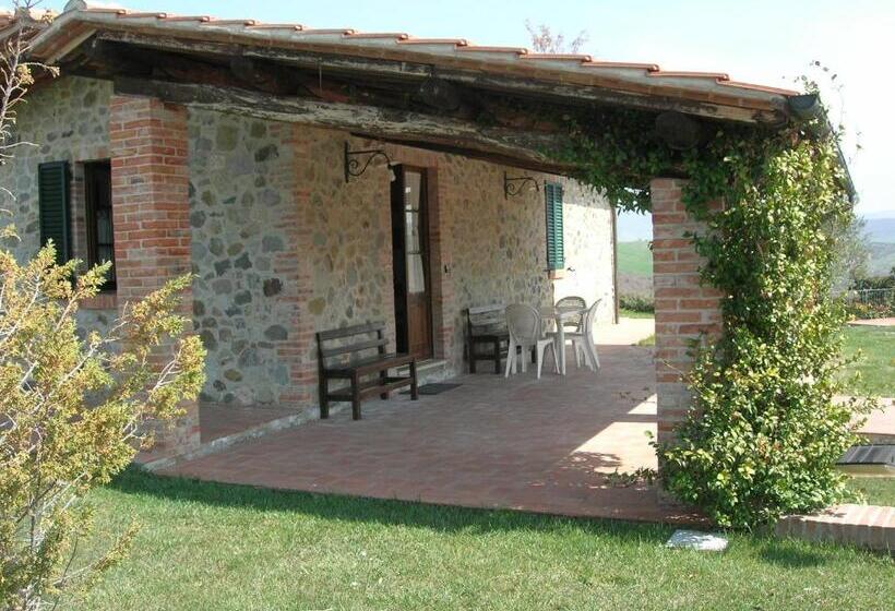 Апартаменты 2 спальни Вид на Бассейн, Agriturismo La Valle Del Sole