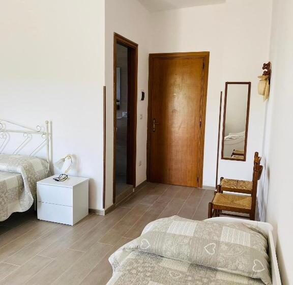 Студия Стандарт, Agriturismo Azzarone