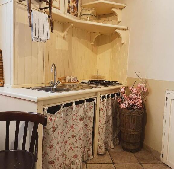 四人标准间, Novecento Room And Breakfast Puglia