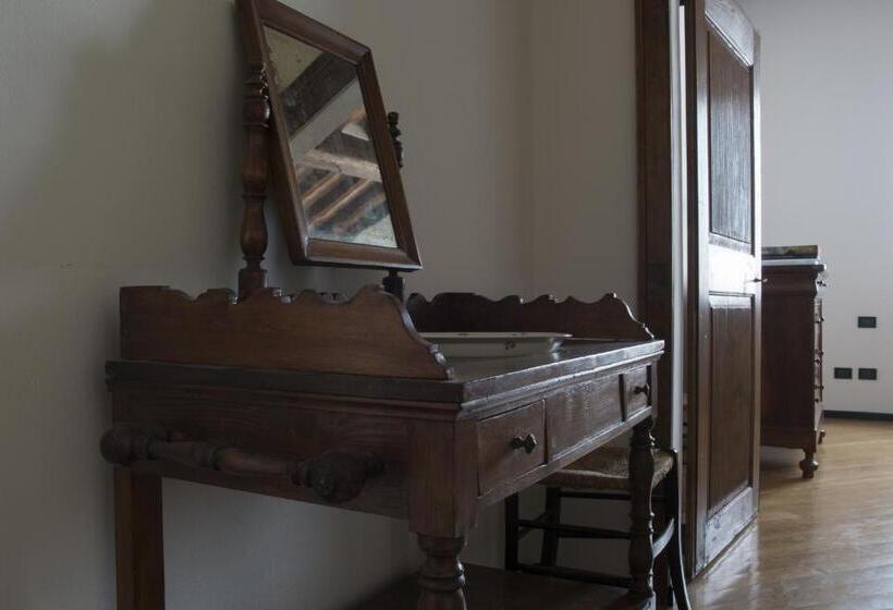 Апартаменты 3 Спальни, Palazzo Turro Bed & Breakfast