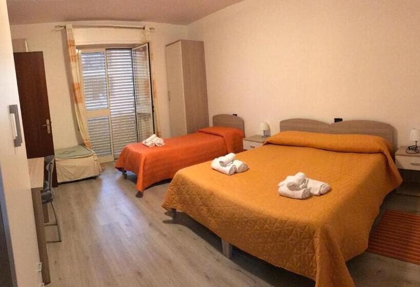 Номер Стандарт с Террасой, Raxul Room
