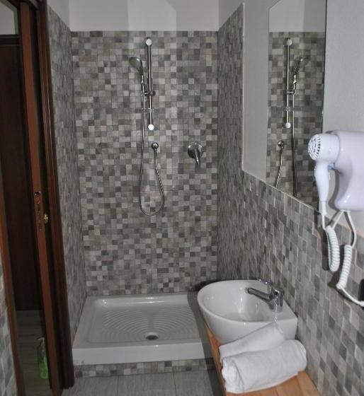 Одноместный Номер с Террасой, Raxul Room